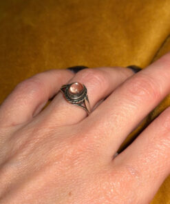 Size L1/2 silver vintage ring with an unknown transparent stone #121