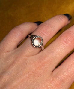 Size L1/2 silver vintage ring with an unknown transparent stone