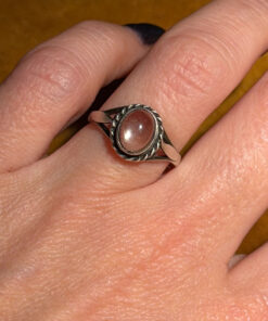 Size L1/2 silver vintage ring with an unknown transparent stone #121