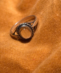 Size L1/2 silver vintage ring with an unknown transparent stone