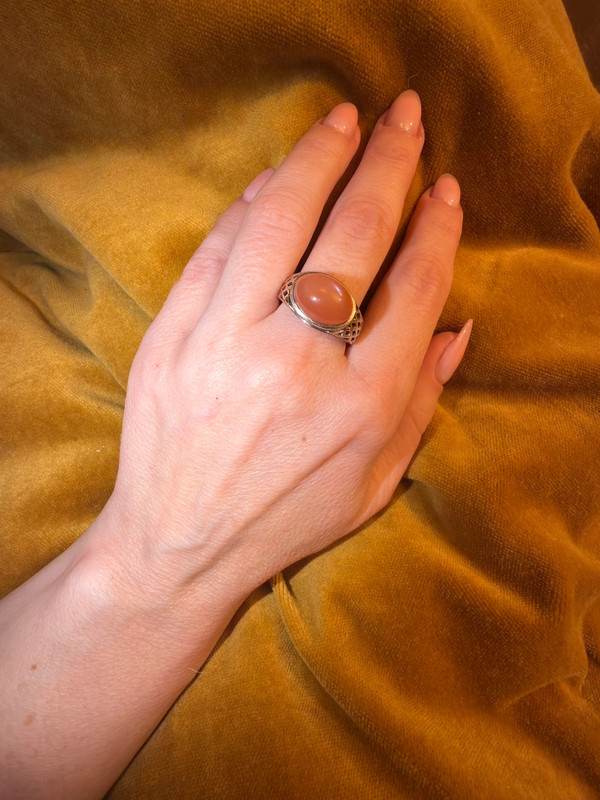 Size Q, vintage 925 sterling silver ring, natural carnelian (#16)