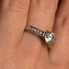 Insanely beautiful silver ring with a sparkling gemstone, size Q124