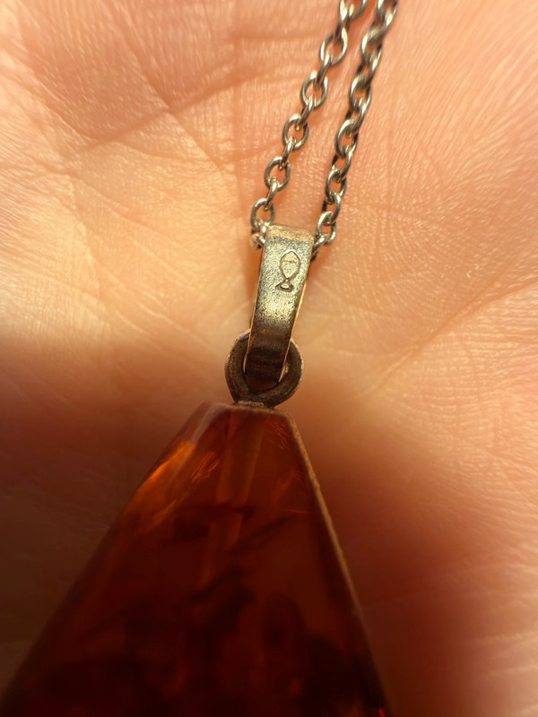 835 Silver Chain and Silver Amber Pendant