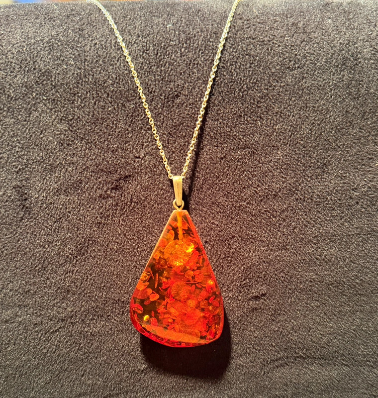 835 Silver Chain and Silver Amber Pendant