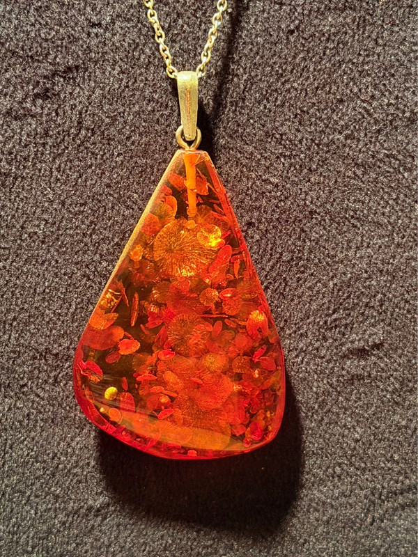 835 Silver Chain and Silver Amber Pendant