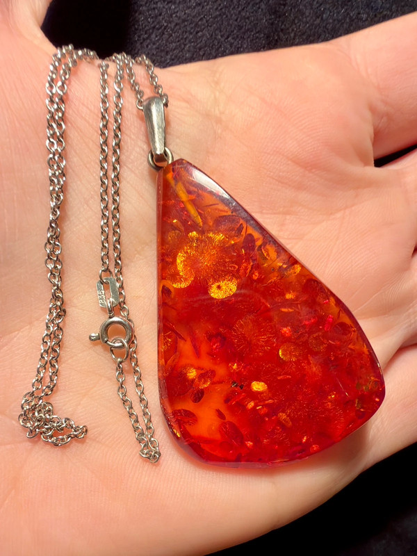 835 Silver Chain and Silver Amber Pendant