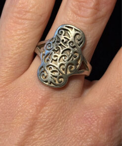 Vintage Silver ring with filigree design, size N,6.30 g