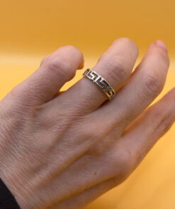 Beautiful sterling silver ring Uk size L