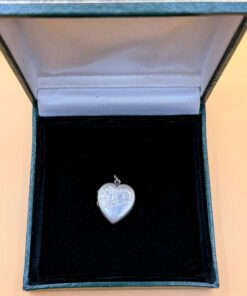 Vintage 925 Sterling Silver Etched Heart Locket Pendant#22