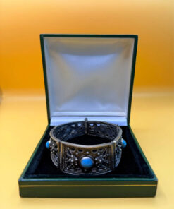Vintage 900 silver turquoise bracelet