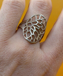 Sterling silver floral ring Uk size P