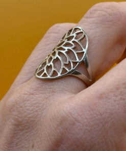 Sterling silver floral ring Uk size P