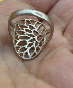 Sterling silver floral ring Uk size P