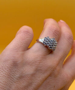 Incredible silver ring, size K, with natural amethysts