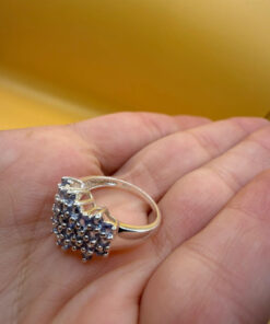 Incredible silver ring, size K, with natural amethysts
