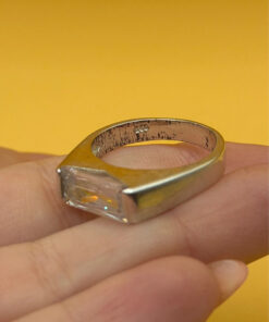 Large cubic zirconia vintage sterling silver ring, size Q