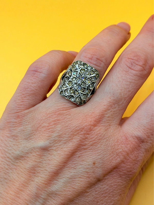 Heavy 925 silver ring, size K½.