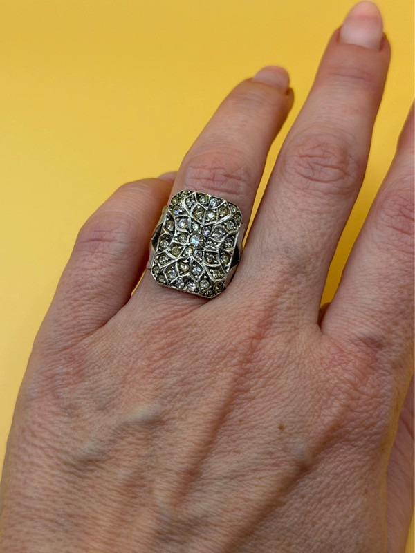 Heavy 925 silver ring, size K½.