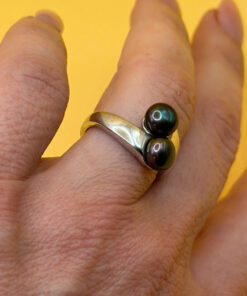 Sterling silver ring with round rare Tahitian pearls – size K