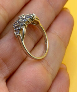 Incredible silver ring, size K, with natural amethysts