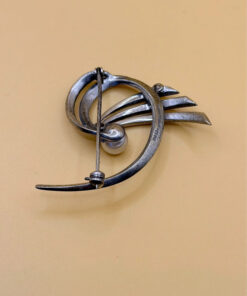 Sterling silver brooch with marcasite and pearls, Flower brooch, Brooch with leaf#153