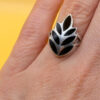 sterling silver ring leaf ring featuring a black onyx inlay Uk size J 1/2#141