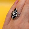 sterling silver ring leaf ring featuring a black onyx inlay Uk size J 1/2#141