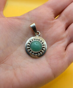 sterling silver pendant featuring a round green aventurine Mexico #142
