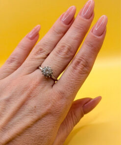 Vintage silver ring Uk size with CZ N