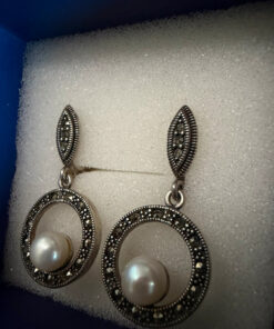 Beautiful silver earrings with marcasite and natural pearls