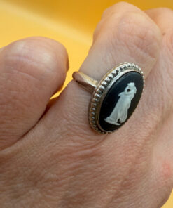 Vintage Unique Sterling Silver Wedgwood Black Jasperware Cameo Ring Size I 1/2
