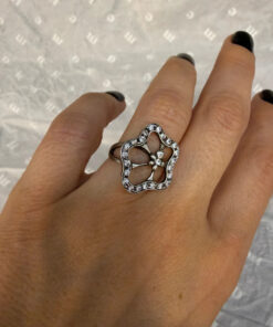 Sparkling flower Sterling silver ring Uk size L