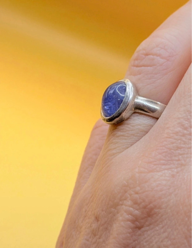 Natural amethyst vintage sterling silver ring, size K #147