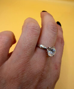 Sterling silver ring with sparkling CZ Uk size P