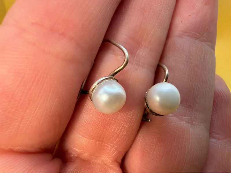 Vintage sterling silver earrings with pearl #125