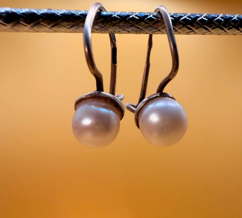 Vintage sterling silver earrings with pearl #125