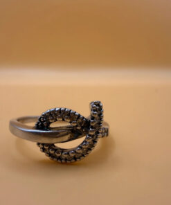 Sterling silver ring Uk size N