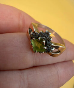 Silver ring with 14K gold plating and peridot, size O