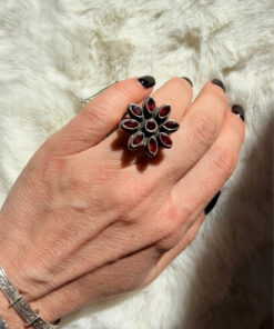 New 925 sterling silver ring with garnets, weight 8.6 g, size O.