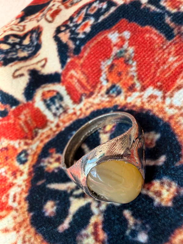 Men’s Eastern-style ring nickel ring, size U, with yellow agate (Zard Aqeeq).