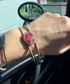Vintage Oval pink Abalone Bangle.