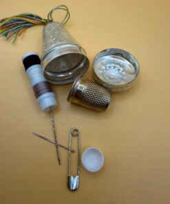 Vintage sewing kit