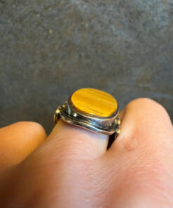 Vintage sterling silver ring Uk size K oval-shaped Tiger's Eye