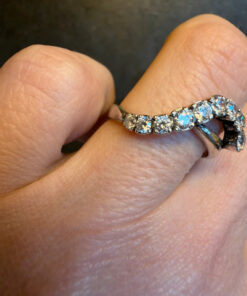 Stunning Sterling silver ring Uk size N, sparkling CZ