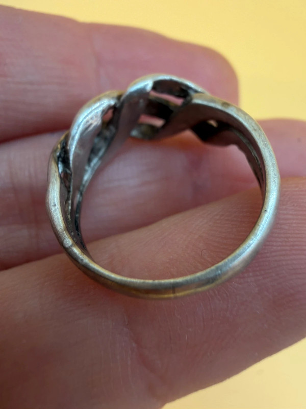 An unusual silver ring, size J#36