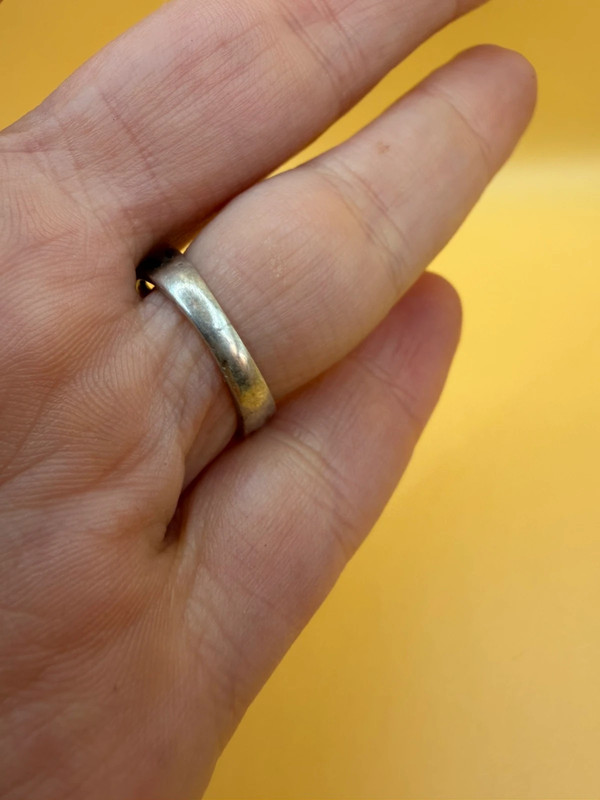 An unusual silver ring, size J#36