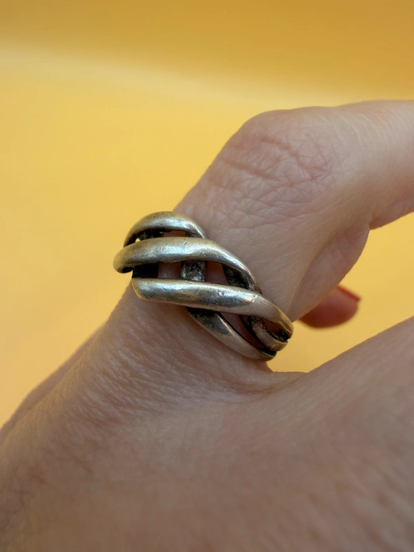 An unusual silver ring, size J#36