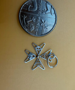 A Maltese cross pendant, sterling silver #37