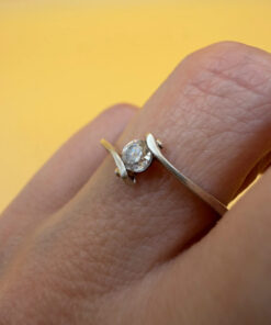 Sterling silver ring with sparkling CZ UK size N