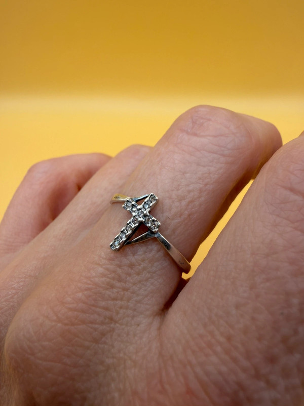 Sterling silver ring cross Uk sizeP#35
